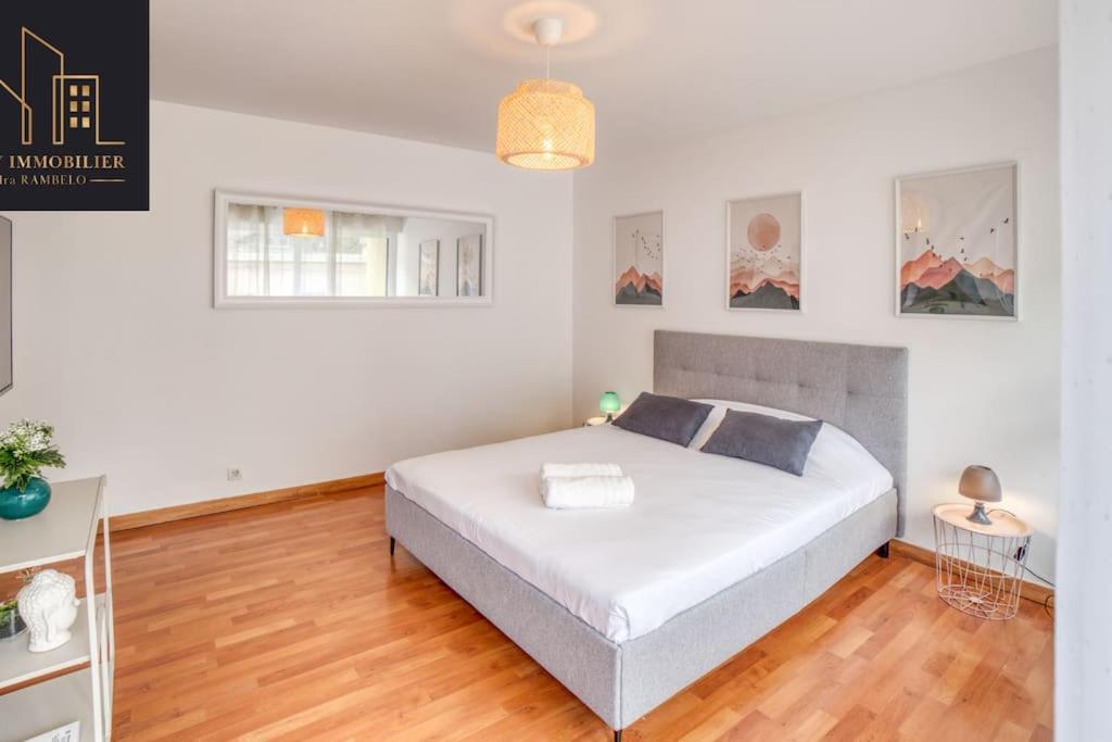 Appartement Pastel Cluses Exterior photo